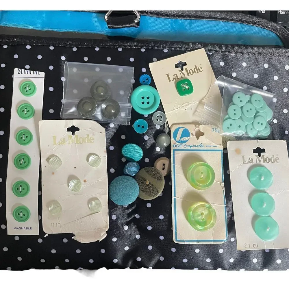 Vintage Lot sewing Clothing flat shank buttons various material & sizes green